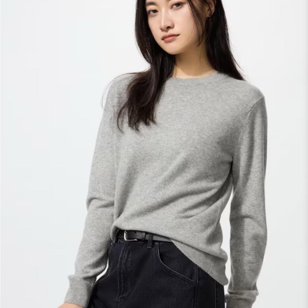 Uniqlo Cashmere Sweater | Gray Women's Cashmere Sweater